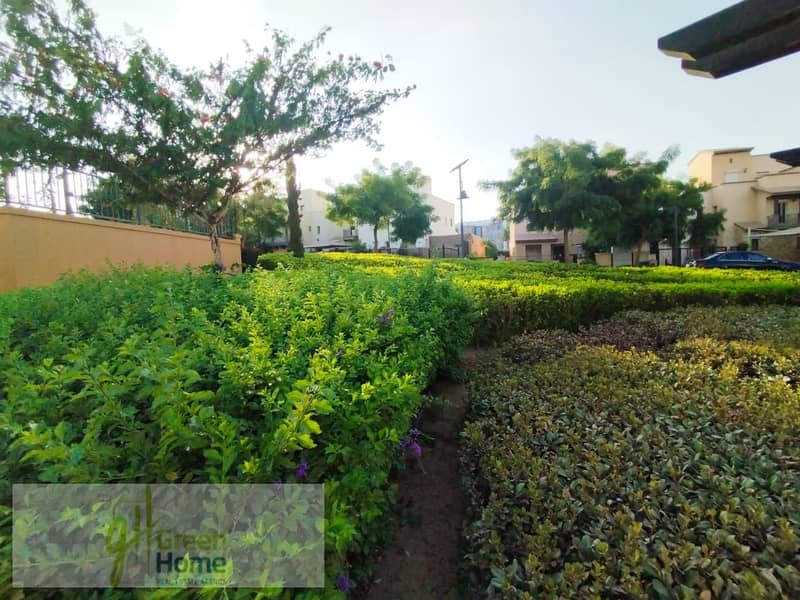 9 WhatsApp Image 2024-09-30 at 22.32. 12_4884bcca - Copy. jpg