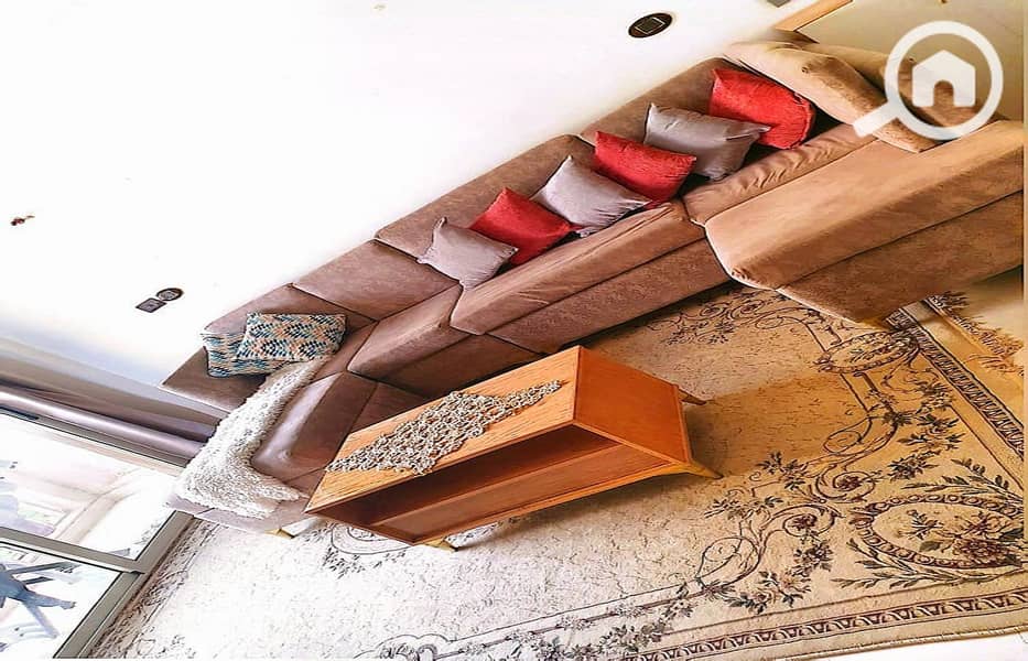 2 8acb9500-c5fb-4e03-ac71-480b80618117. jpg