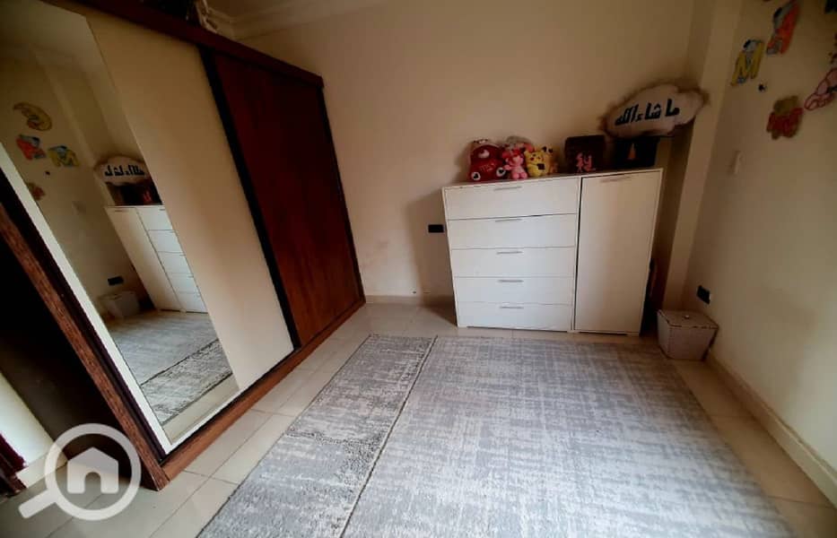 8 27413dd2-08ee-49fe-94f0-09c22d63ae8a. jpg