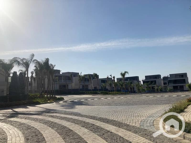 21 WhatsApp Image 2025-12-24 at 12.03. 01 PM (1). jpeg