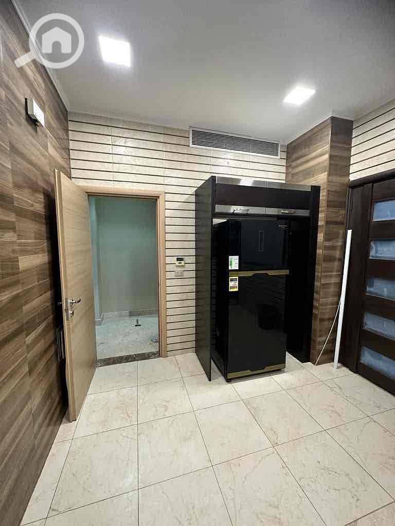 9 4ce95987-7622-4bab-b991-17478b180507. jpg