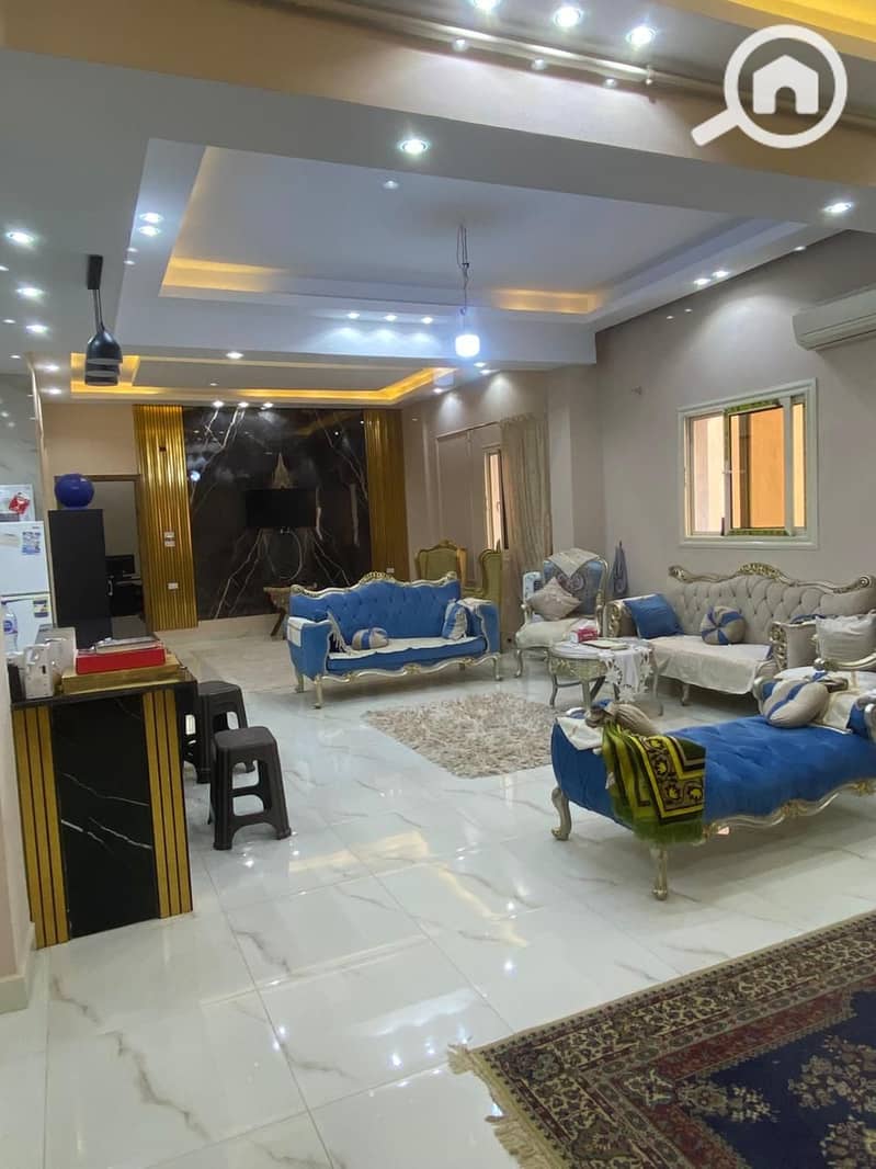 3 be0b0fef-587b-4f9c-b485-235b8d7c3d96. jpg