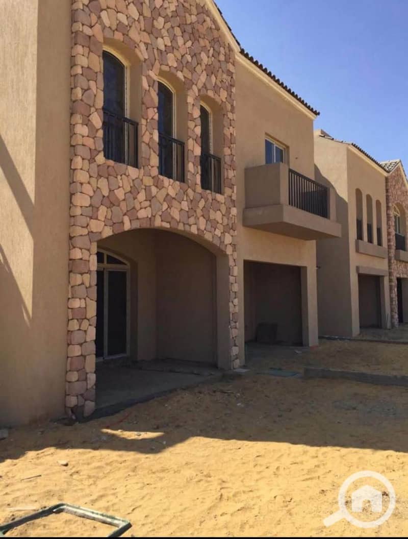 6 597290007_736402988965195_6675241871860163813_n. jpg