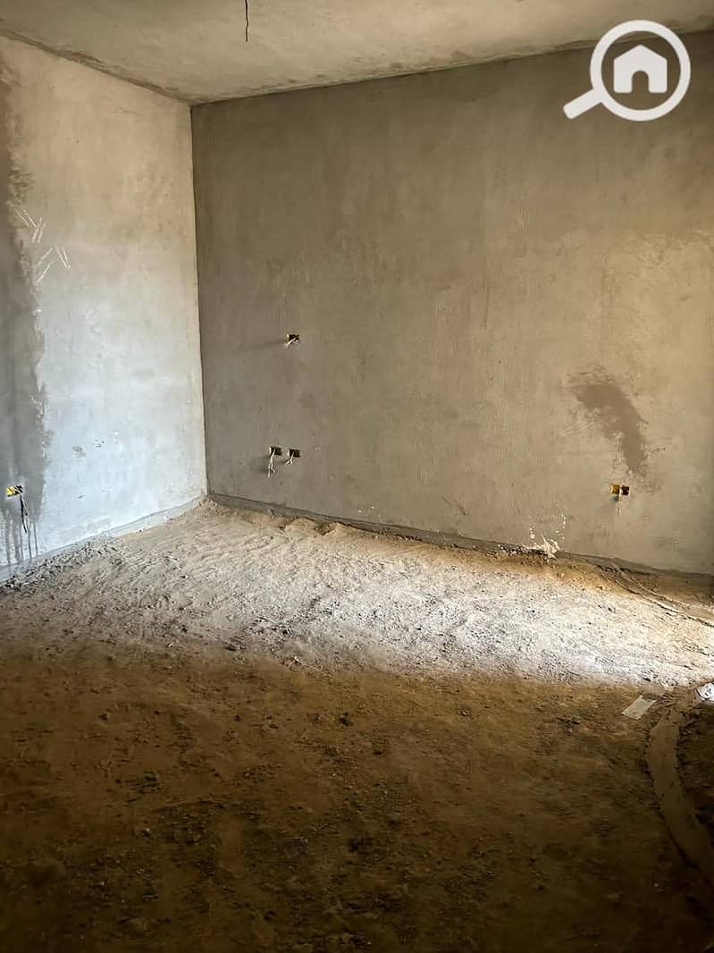 7 9e51ede6-08a4-4476-a784-b5c62ca187d7. jpg