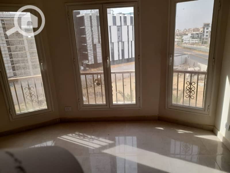 7 f1e49aa8-0a27-4a90-9d74-989e7c91a3aa. jpg