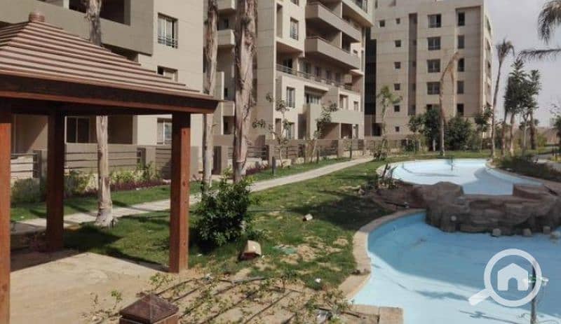 25 square-compound. jpg