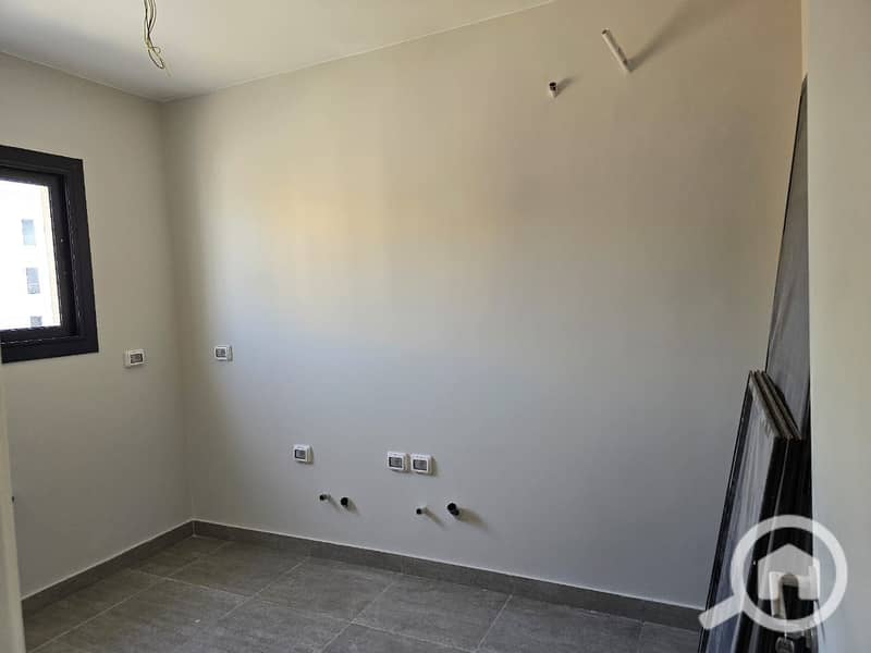 8 296243d0-d1fa-4c93-8f2b-5a5b1836bf2b. jpg