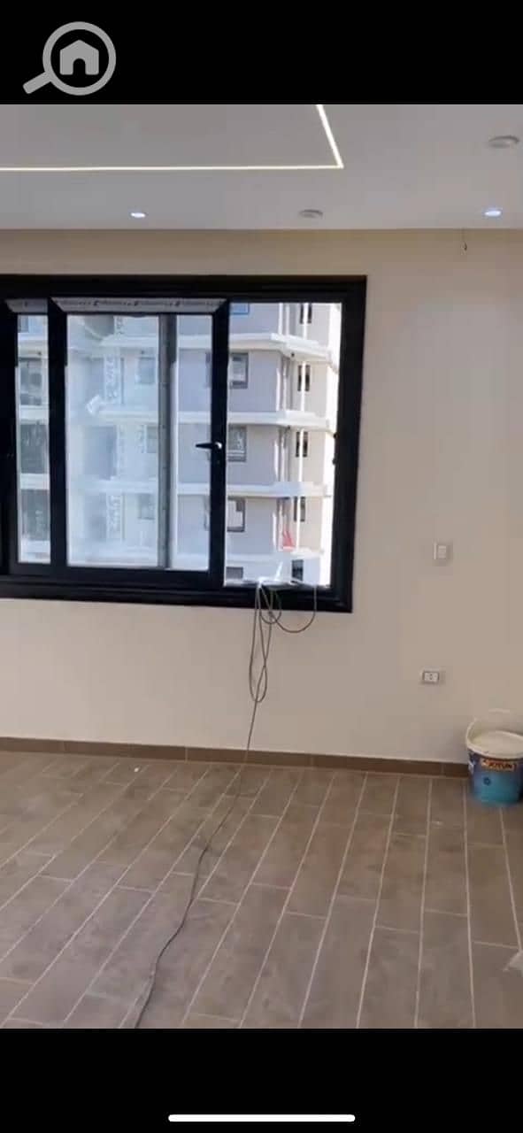 5 094aca17-7927-4bb6-9ea7-3d10c4f5c2b4. jpg