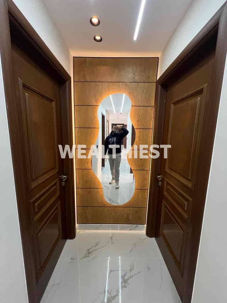 14 3495834b-f313-43c9-ae62-7e5c5c5a5140. jpg