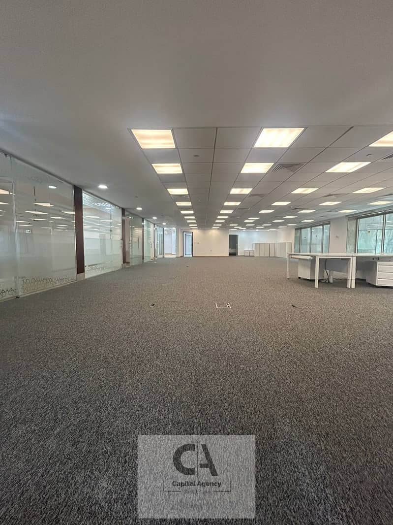 5 ffb0dd02-12a3-429e-ba16-b45dd5b55222. jpg