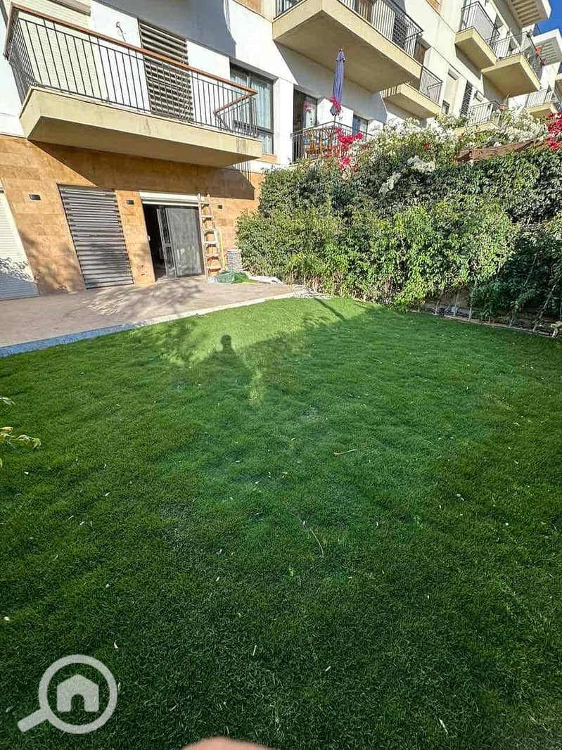 2 936840f4-b1fe-4c92-a496-25833098dcc9. jpg