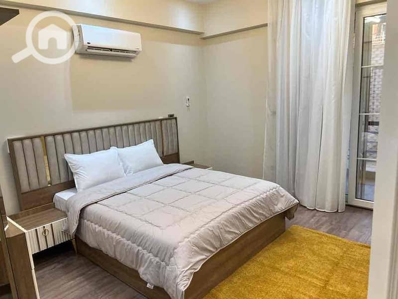 6 d81d0092-0817-4f40-9571-5a9d1f37ae12. jpg