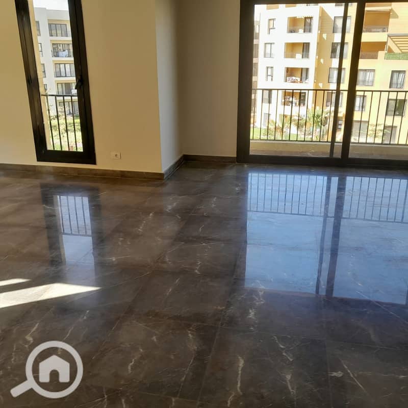 15 c1f814bd-e9d3-4d39-93eb-66cd81d9f252. jpg