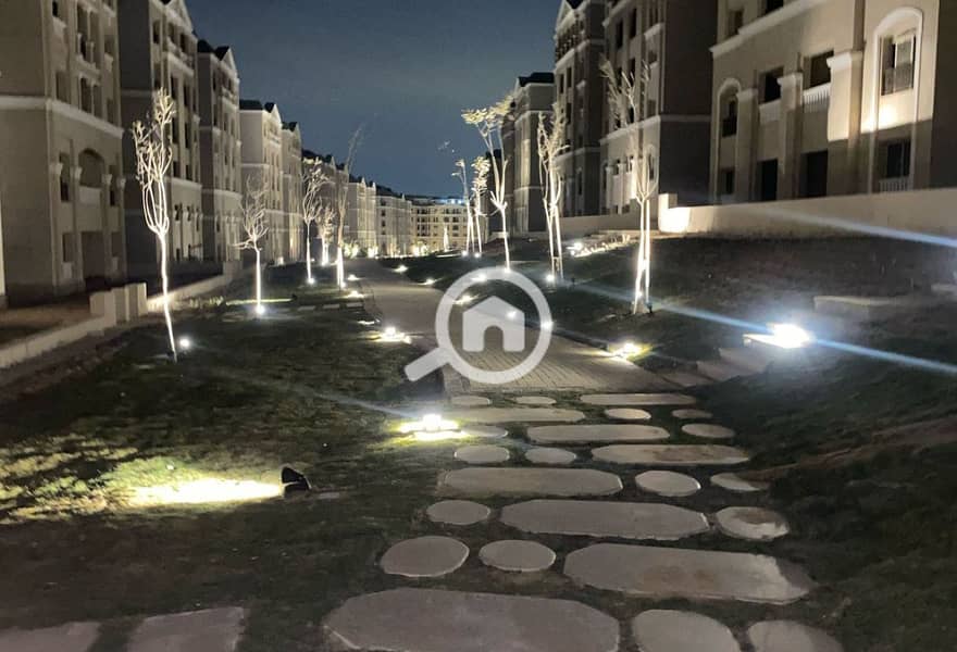 5 22b30c50-50f7-4953-81fa-a00cf6194076. jpg