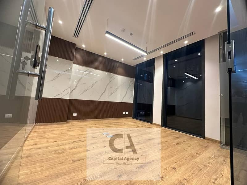 2 1e4e278f-5621-4c8d-a1a1-c9606011a8d6. jpg