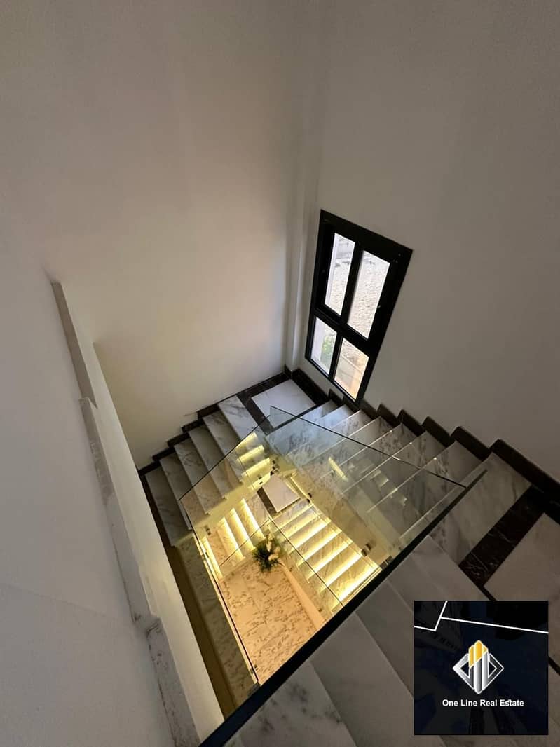 8 c41e468f-750e-47f8-ae58-d362a5c0f7de. jpeg