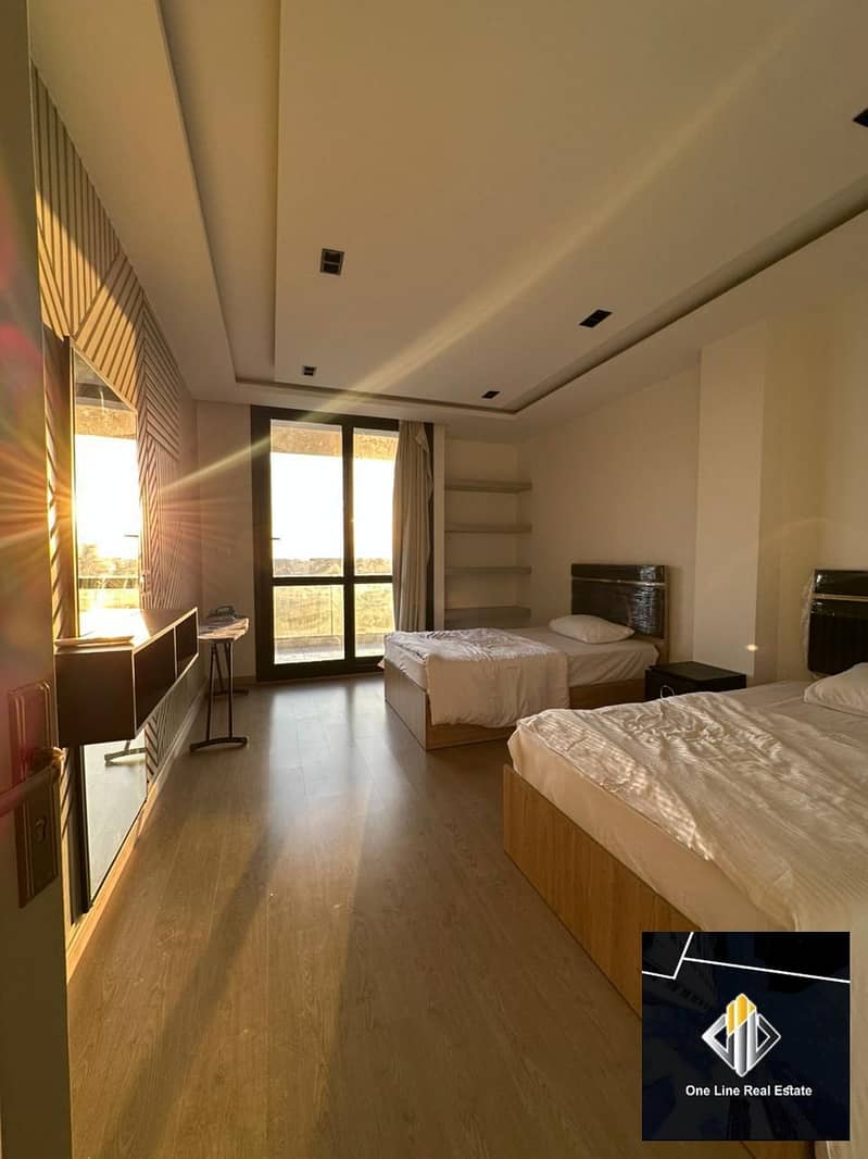 9 853d8c68-8bf7-4442-9143-1b599cd99cac. jpeg