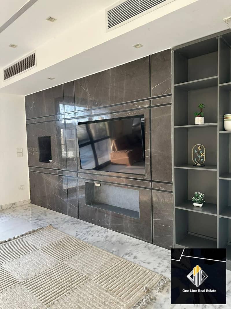 10 6d485cb9-a352-4365-aa22-6d55351ac617. jpeg