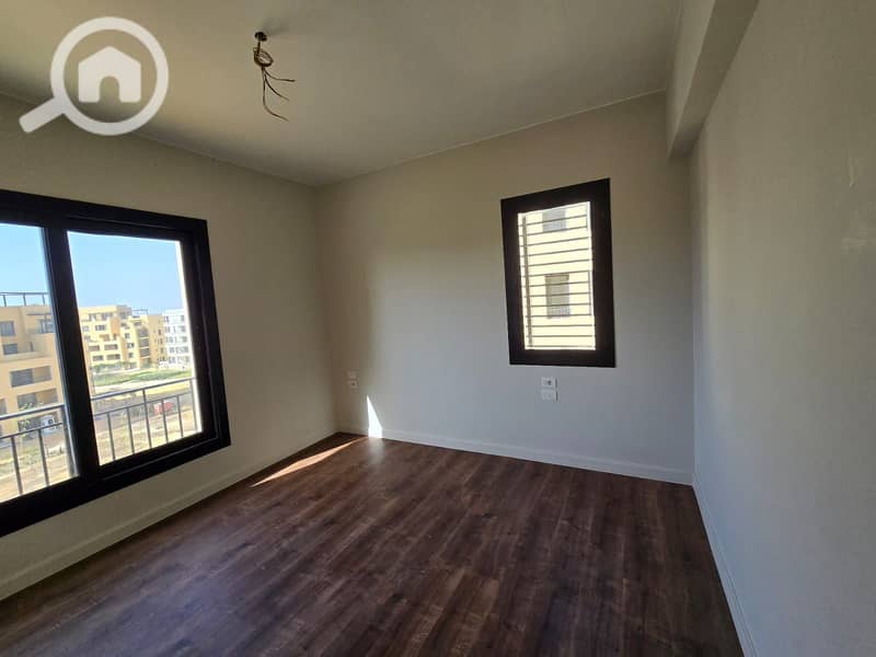 6 65cdae22-c86f-4a10-b056-db8646af92ae. jpg