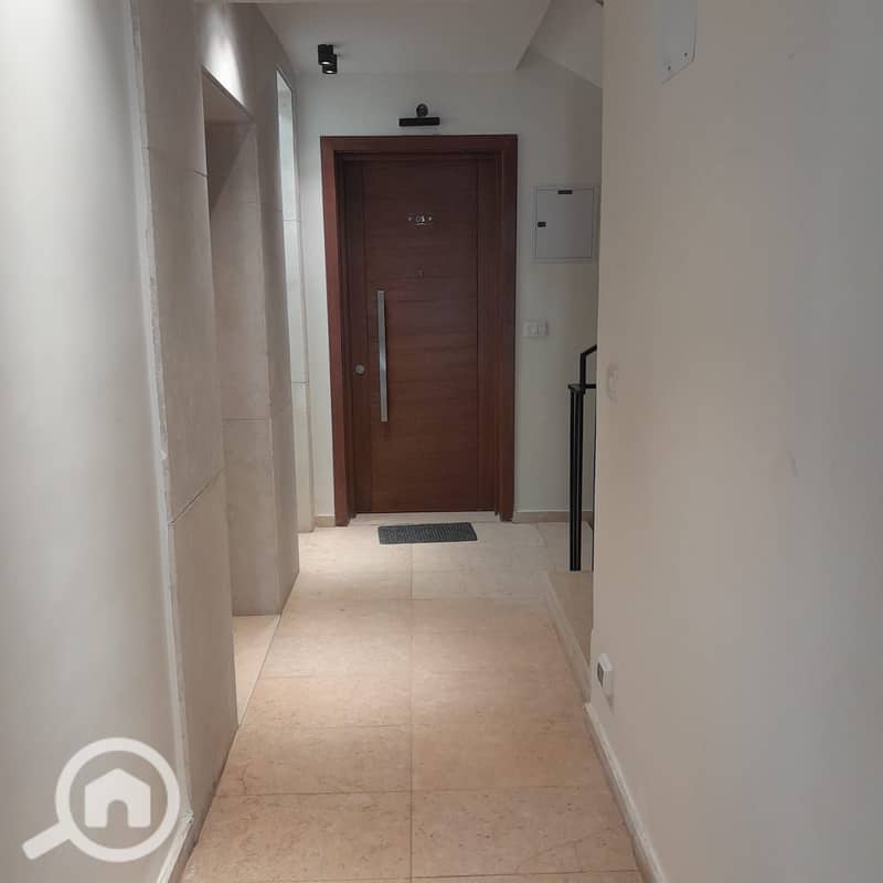 7 94df99b0-fe7a-438a-b361-2baae8425589 (1). jpg