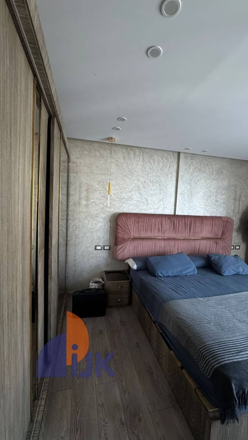 6 WhatsApp Image 2025-12-08 at 17.05. 32_03395271. jpg