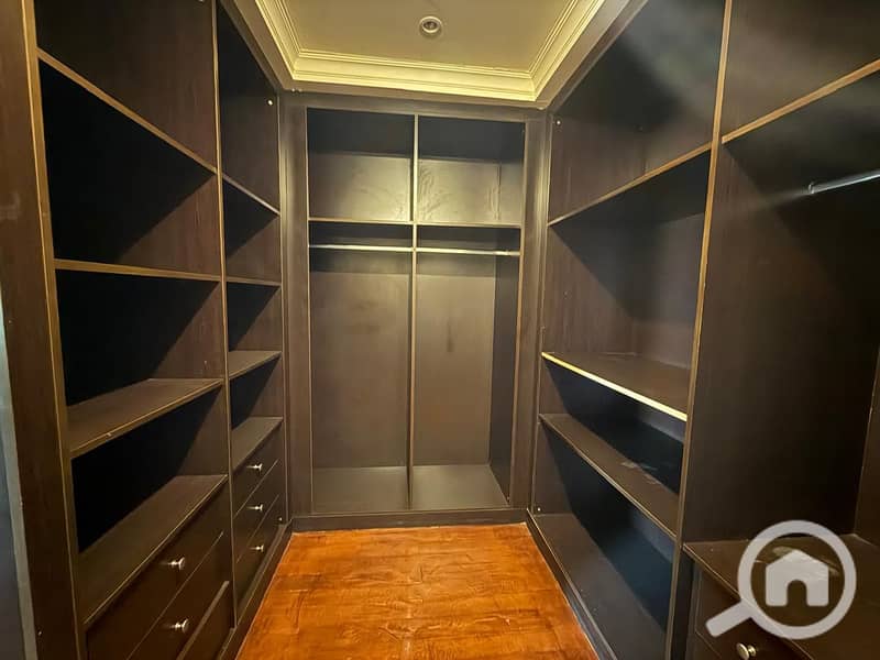 11 850ada27-47ba-49ea-9f4d-401c26011f5d. jpg