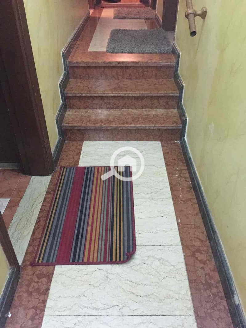 18 1bd95eae-bf1b-49d9-8d20-56fa2d578384. jpg