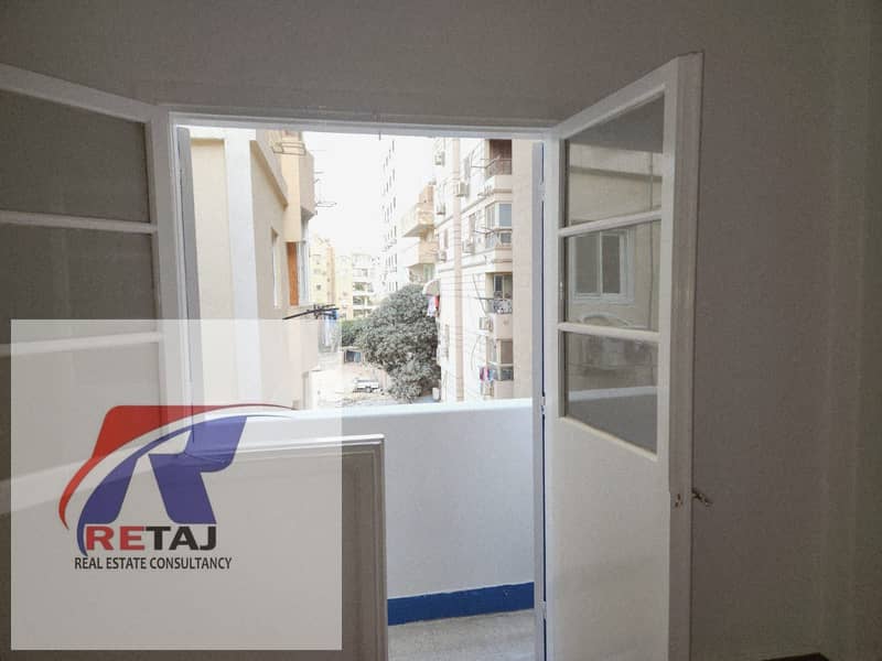 6 8297e1c6-6655-4c63-a480-b3842e7193f7. jpg