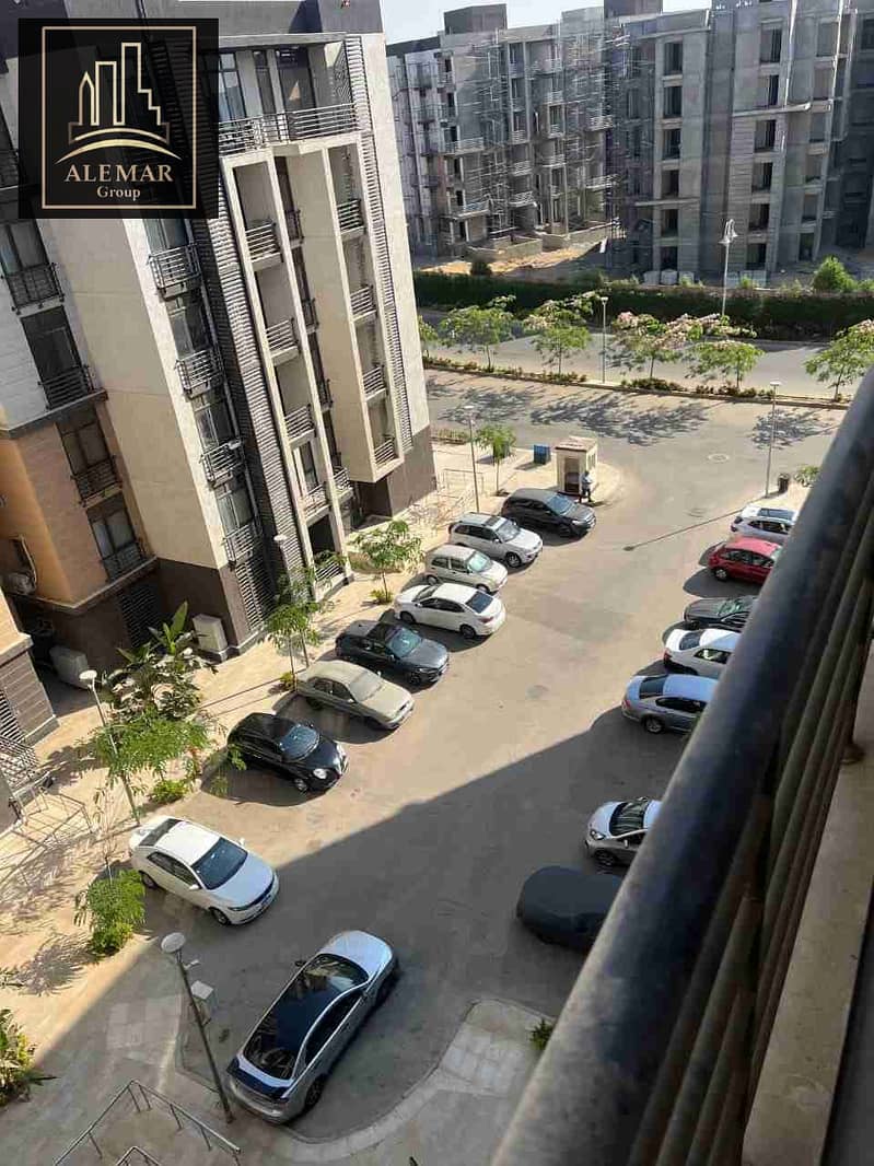 1000068409. jpg 1000068409. jpg