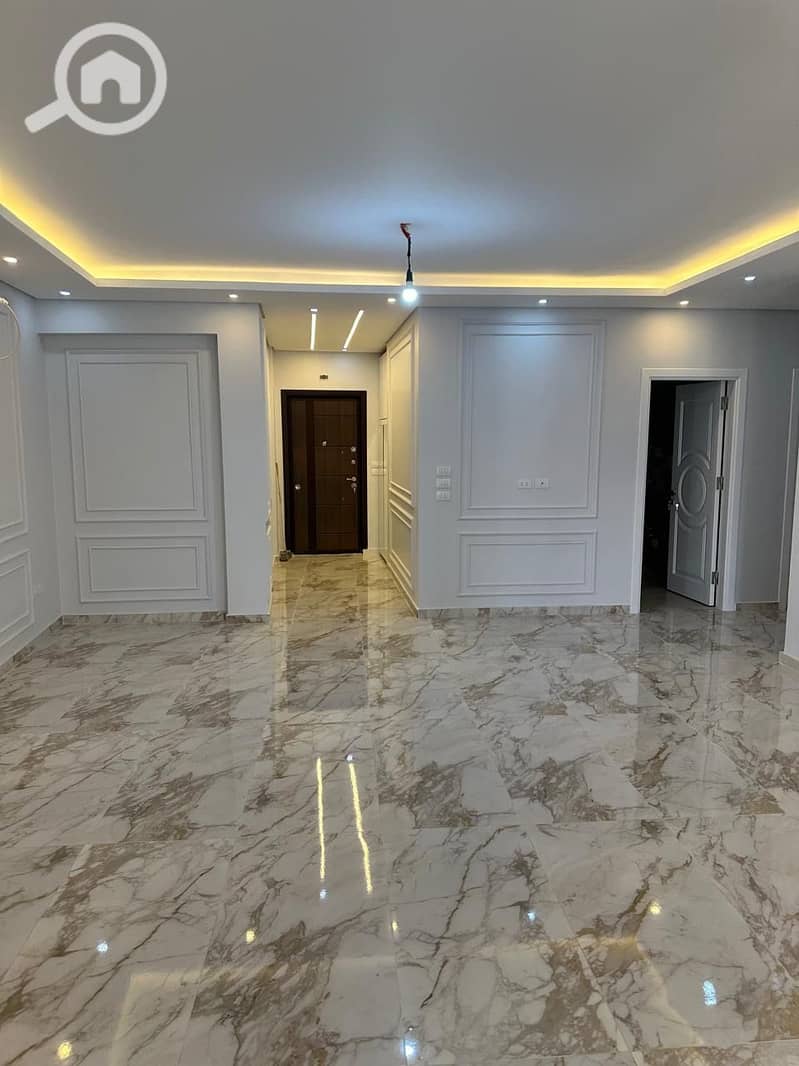 7 b59bd374-4ad0-4609-b60e-59610ce01a94. jpeg