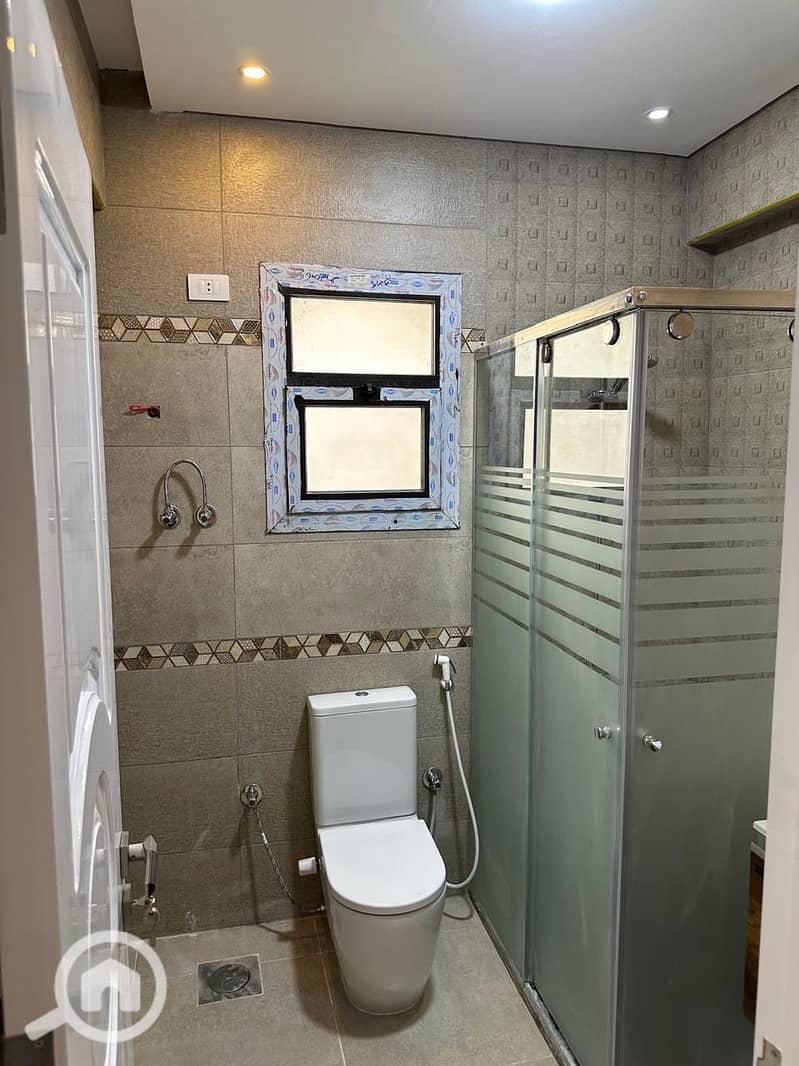 13 0990a602-3633-4c71-b59d-232b1525eb5b. jpeg