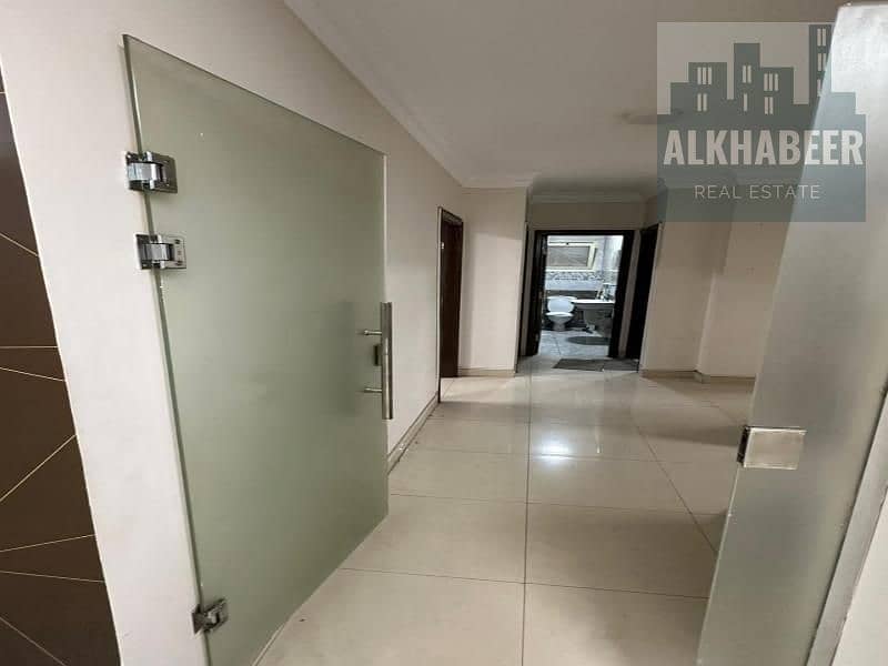 2 adf2126f-e914-48a9-9359-b772bb59b2be. jfif. jpg