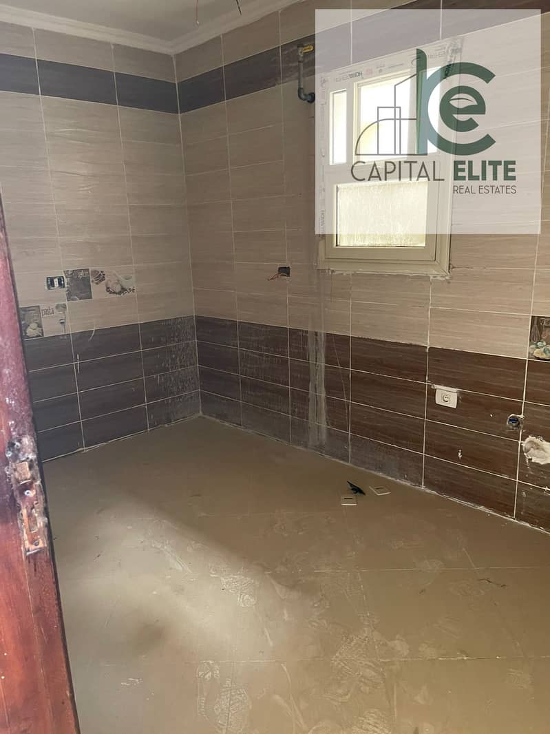 8 f99c480e-e4dc-4b11-be4d-9b41ce6597e0. jpg