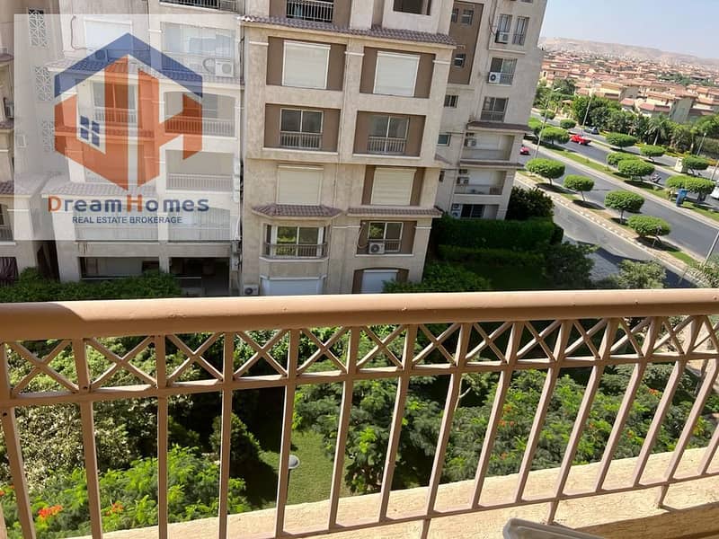 5 b3c65696-26d0-465a-bd8a-26ca03abbc80. jpg