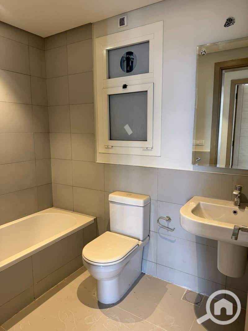 4 WhatsApp Image 2026-01-29 at 18.54. 39 (1). jpeg