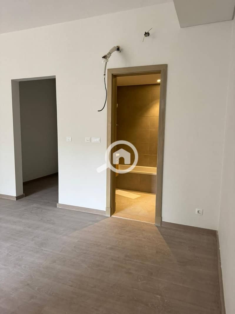 5 WhatsApp Image 2026-01-29 at 18.54. 39. jpeg