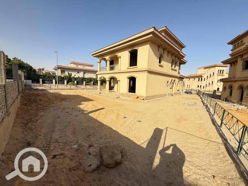 4 d1e9bbcb-df53-45e8-a779-32442592be8f. jpg