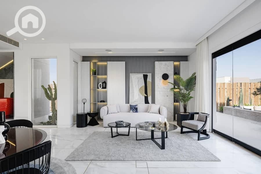 14 8129dc77-f091-4d09-a3de-2ba2f176d46f. jpeg