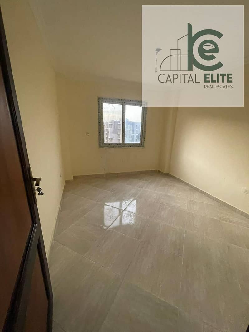 12 b05366e6-a1ca-4ab4-aa12-91170fe76812. jpg