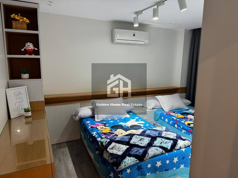 7 8dfd39d5-650d-4f7f-aebd-ad1. jpg