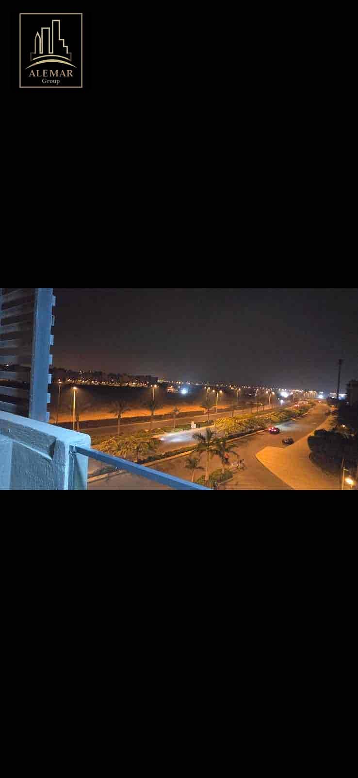 10 bee35786-fe84-43f5-8cd6-bdcac2010d9b. jpg