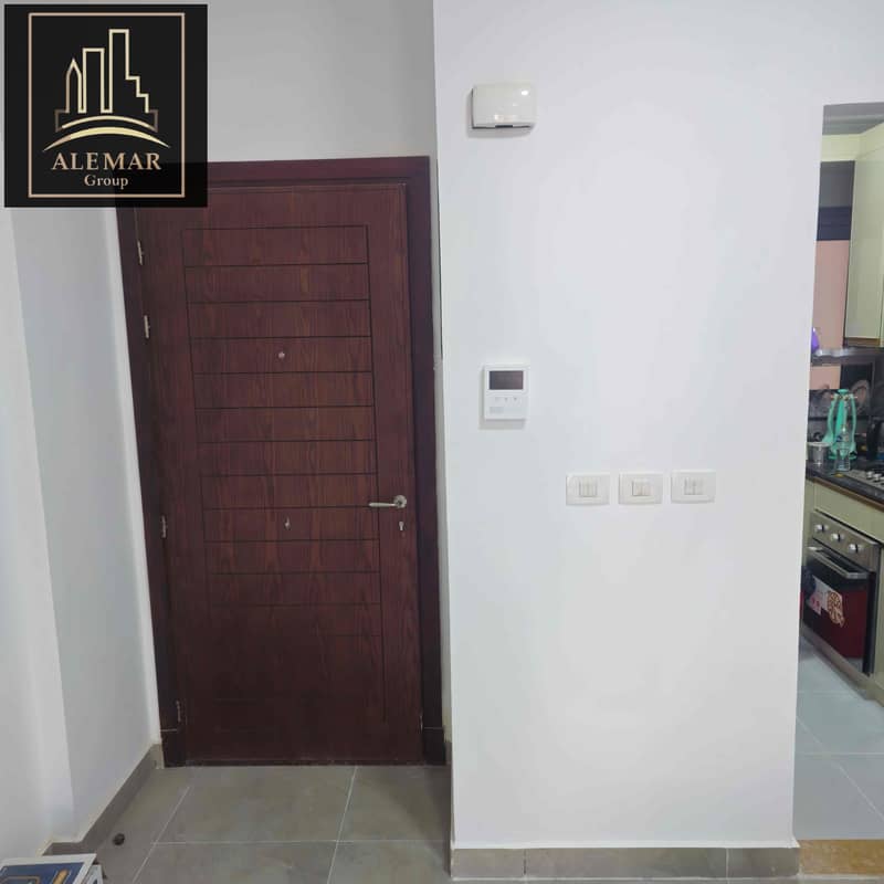 10 a0b04d20-67f1-4a7f-a2ac-a70016253635. jpg