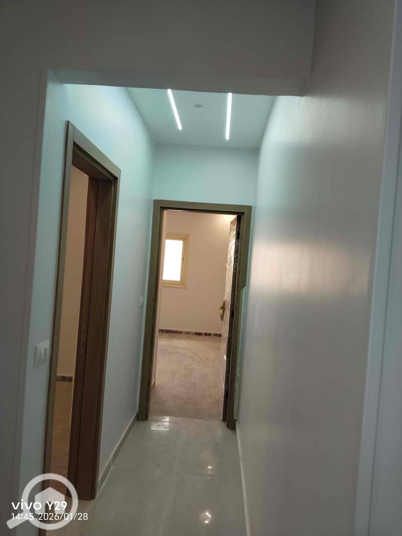 2 5d0d679e-825f-4ba5-abe2-2518b82dd163. jpg