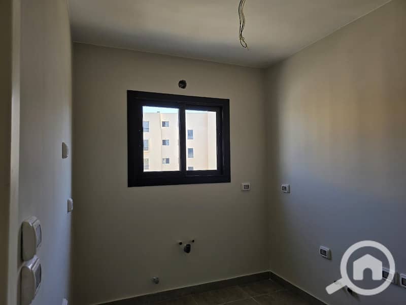 8 4c20829d-b921-4185-b5d8-db1e6dbdc176. jpg