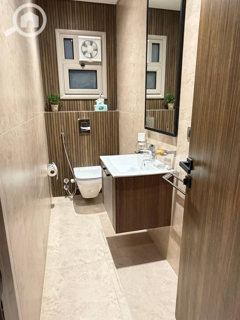 22 tempImageDG60q4. jpg