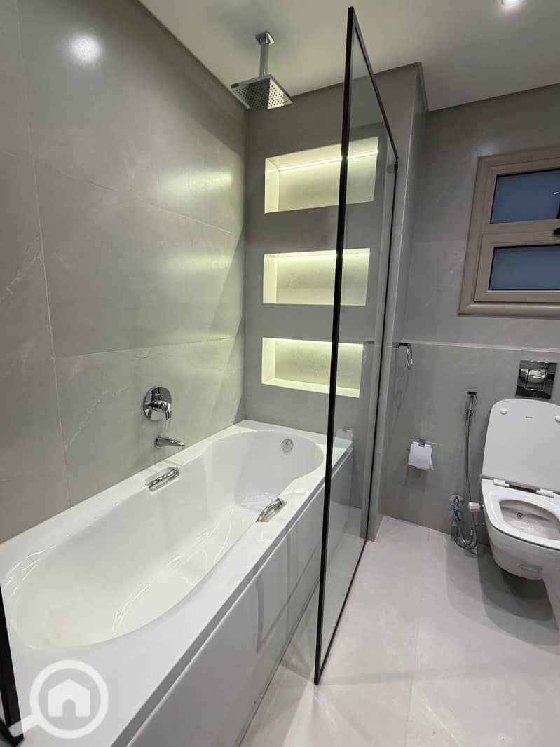 25 tempImageZOPLSc. jpg