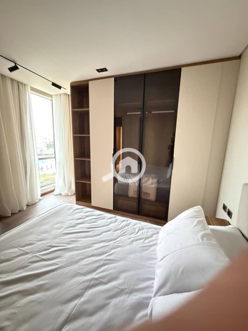 16 tempImage3AVgKh. jpg