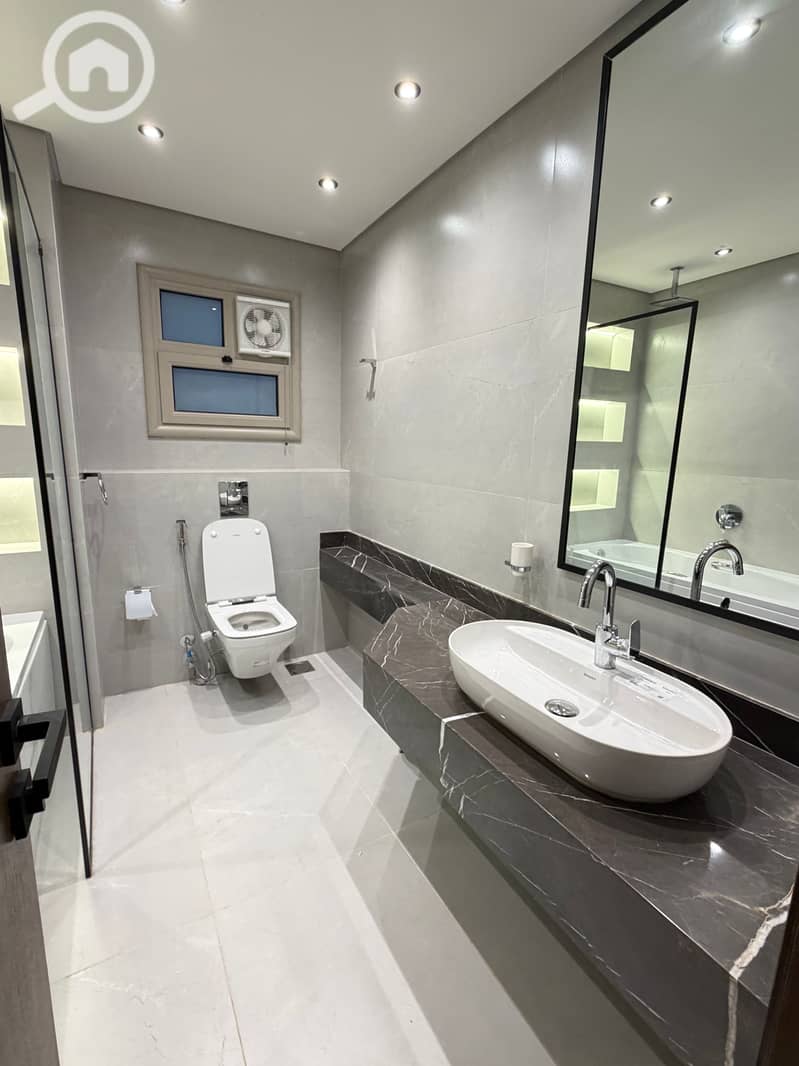 23 tempImageLgN4dS. jpg