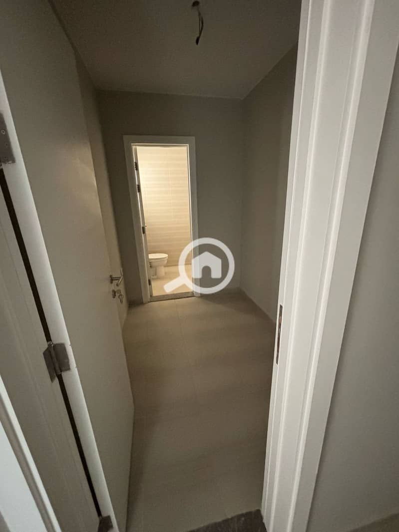 10 WhatsApp Image 2026-01-24 at 3.12. 01 PM (5). jpeg