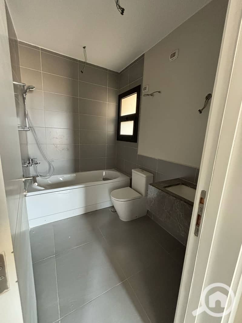 24 WhatsApp Image 2026-01-24 at 3.12. 03 PM (3). jpeg